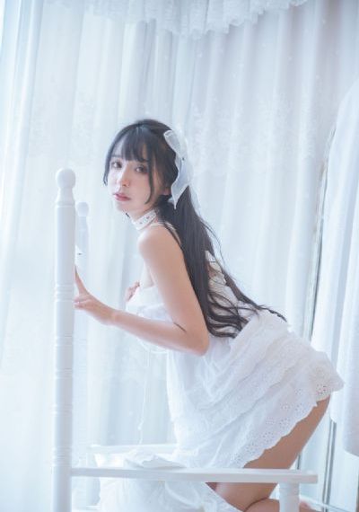 《红颜》