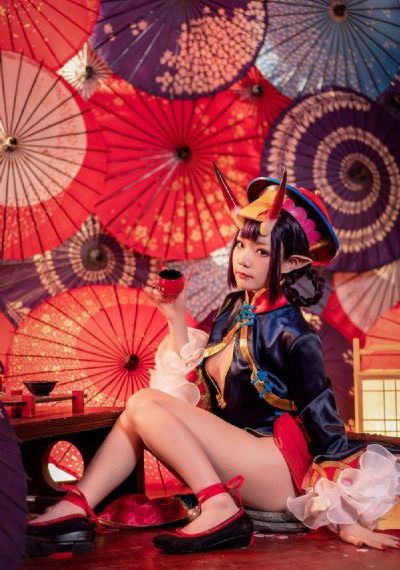 女王教师的高跟鞋调教小说