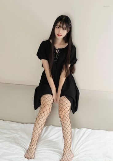 老师好紧开裆蕾丝内裤在线看