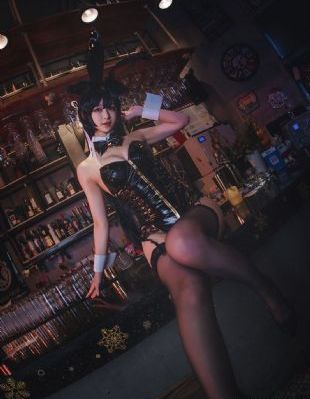 美丽的小蜜桃在线播放